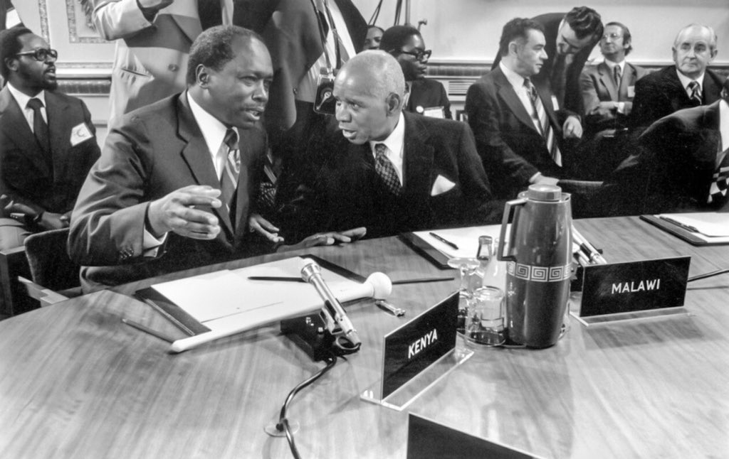 H I S T O R Yk E S Tweet Vice President Daniel Arap Moi Confers