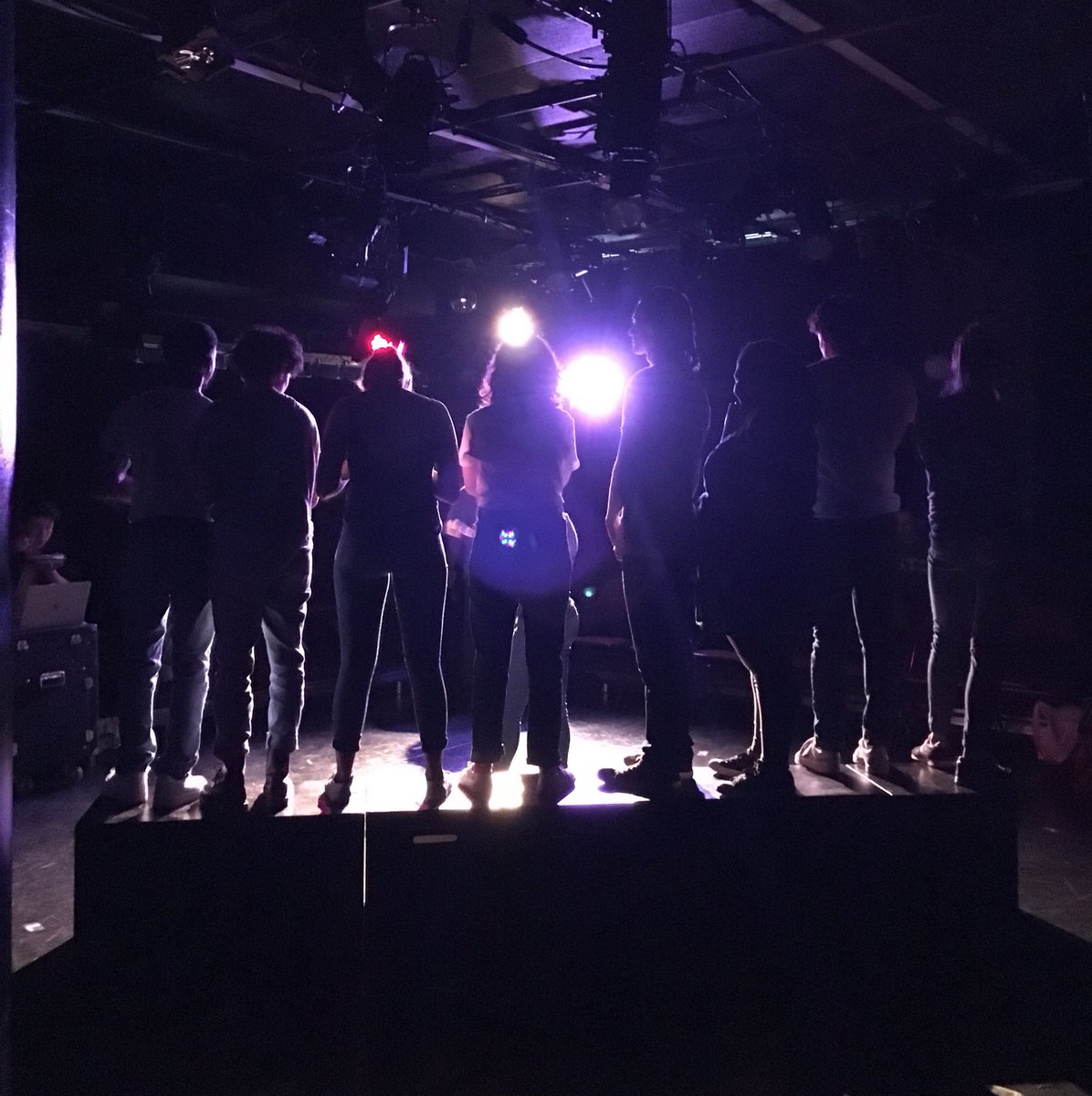 MeisnerTisch's tweet photo. Let’s hear it for New York! Meisner Studio presents a version of The American Clock where old meets new. It’s sold out, but come in and get on the waiting list! #tischdrama https://t.co/W5vccb1kPo