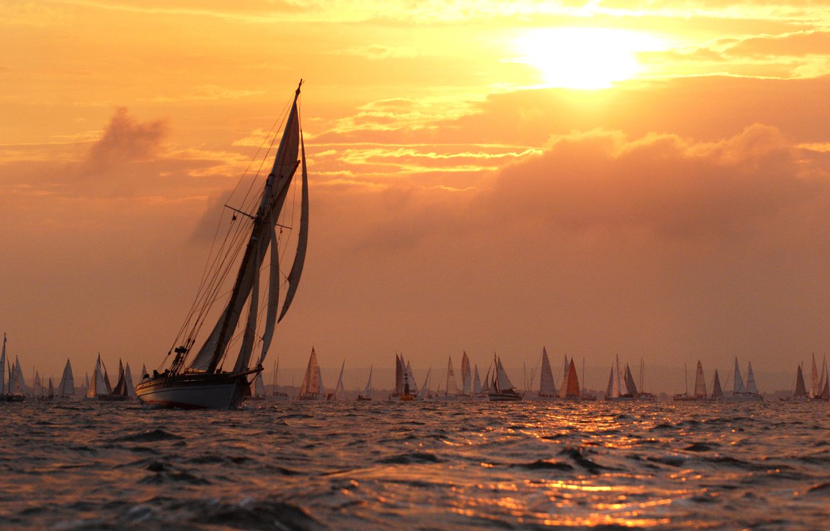 Round the Island Race tweet media