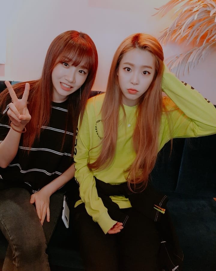 thearkktumblr's tweet photo. 180412 #Eunastagram Update
"instalive on our official instagram --> @/official.khan.ig soon at 9pm :) see u soon!" #Khan #jeonminju #EunaKim https://t.co/yHPjAn8TPn