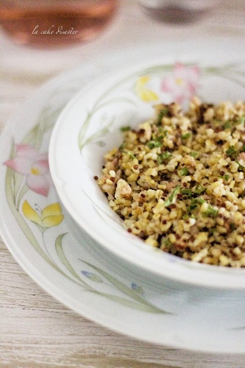 cake_disaster's tweet photo. Oggi un pranzo all'insegna della "salute" ... bulgur e quinoa con tonno, peperoncino ed erba cipollina....
Recipe: https://t.co/eXcduBqgk4   #vegan #cucina #ricetta #ricettelight #food #foodblogger https://t.co/UM6zTfE8Lj