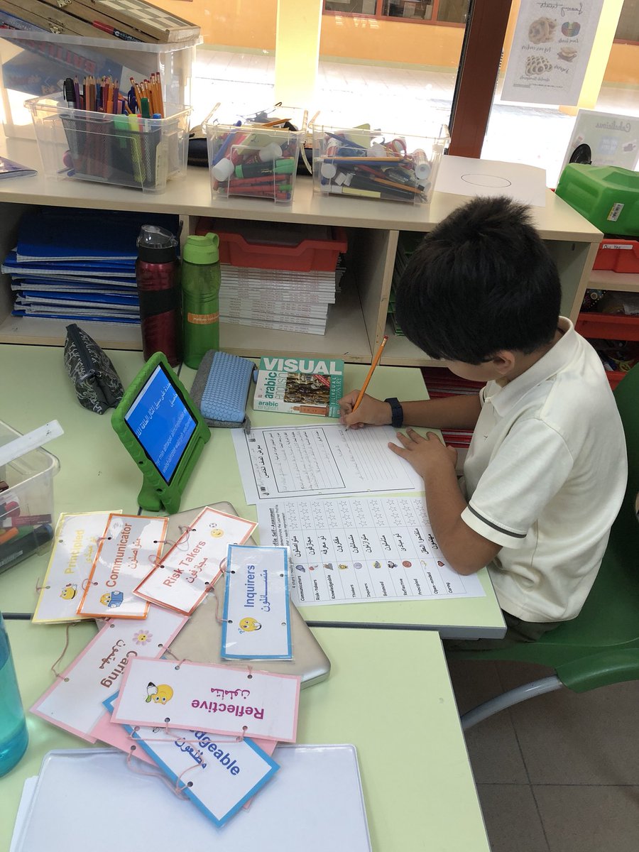 GISArabic's tweet image. Grade 5 Arabic B students are inquiring and learning about their Exhibition issues in Arabic. Also translating their UOI, central idea , lines of inquiry and key concepts in their Exhibition folder. #GCS2018PYPExhibition @GCSPYPCor @Jane_Gaughan @GCSPYPG5