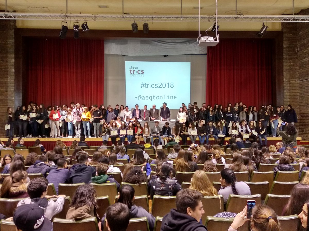 aeqtonline's tweet photo. 👏👏Moltíssimes gràcies i moltes felicitats als participants en la primera jornada d'aquest 12è Fòrum TRiCS!
📌 2.400 participants entre els dos dies
📌 38 centres docents de la demarcació
📌 230 treballs presentats
Tot un èxit gràcies a tots vosaltres! Demà més!
#trics2018 https://t.co/zKJXDYQWza