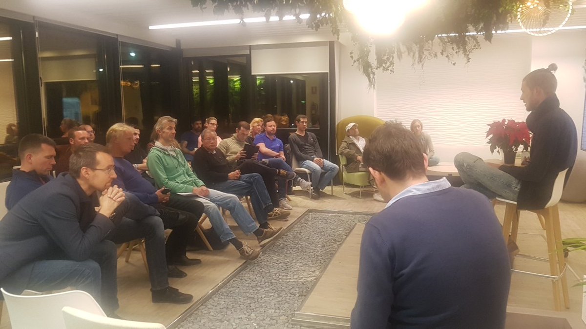 Jose Cosin (@jose_cosin) on Twitter photo A las 18:00 presentamos el programa de aceleración de empresas de Oracle en <a href="/ourspace_es/">Our Space España</a>
Here we go 😎
meetu.ps/e/F4clj/yrPdB/d A las 18:00 presentamos el programa de aceleración de empresas de Oracle en <a href="/ourspace_es/">Our Space España</a>
Here we go 😎
meetu.ps/e/F4clj/yrPdB/d