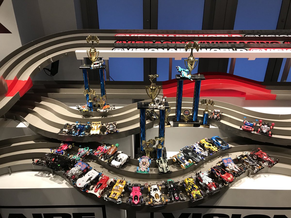 kentooldacount's tweet photo. 2018 ニューヨーク キャデラック visionaries 表彰式
^ - ^ @visionaireworld Visionaire’s racing @cadillac @heronpreston #visracing #visionaireworld #tamiya #mini4wd #racing #racingsunday @tamiyainc @TamiyaUSA https://t.co/p0GpLnUmZ0
