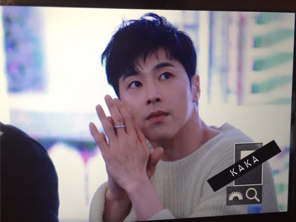 kaka_1226's tweet photo. 180412 고양 사인회 
#유노윤호 #정윤호 #ユンホ #郑允浩 https://t.co/YO5LhTt5ZO