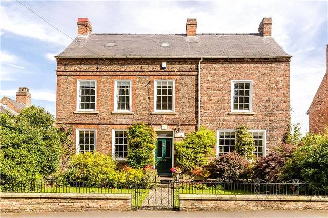 JSYorkshire's tweet photo. New property for sale #ArdenGrange #Bilbrough nr #York 

An attractive and well proportioned #GradeIIlisted #detached #periodhome with adjoining #CoachHouse &amp; #outbuildings, in this much sought after village. Guide Price: £750,000,

View: https://t.co/bWVLKaUAOI 

#JacksonStops https://t.co/dSUUOBjymk