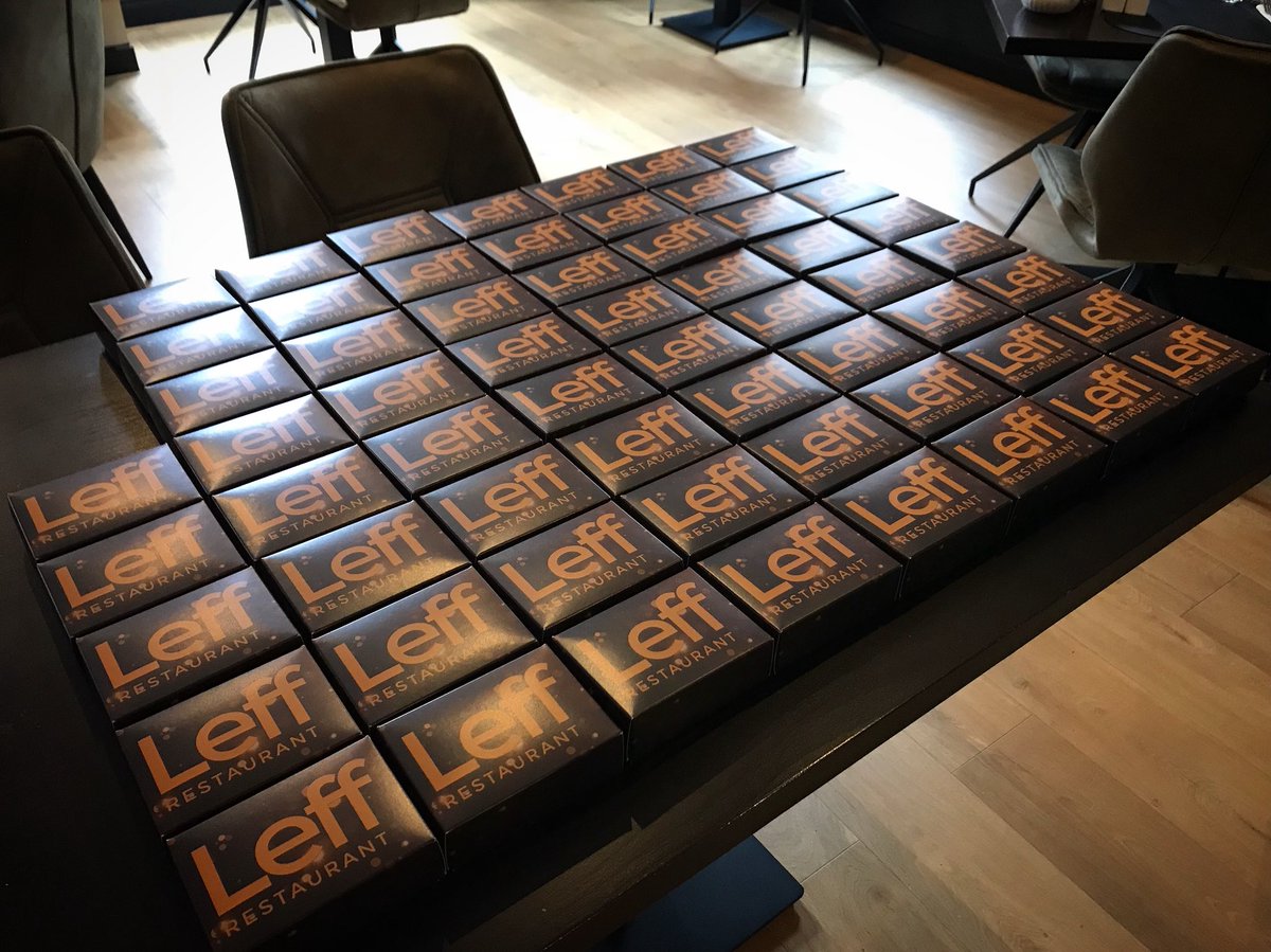 RestaurantLeff's tweet photo. Verras iemand met onze heerlijke friandises in deze leuke gift boxes!! #food #restaurant #gifts #leff #huisgemaakt #friandises https://t.co/oyiN9brbWB