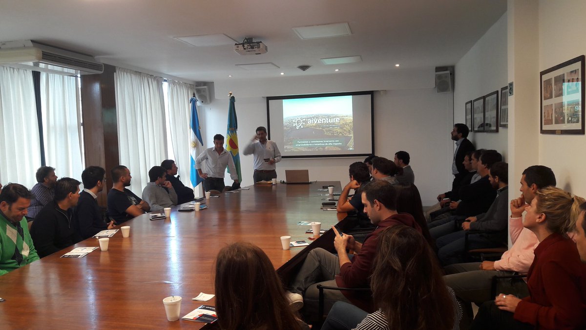 CortesMaxiArg's tweet photo. Aiventure. Club de inversores del centro. Excelente iniciativa de Prendete. #Parabolt #Prendete #Cepit https://t.co/adn9Mw2ZC9