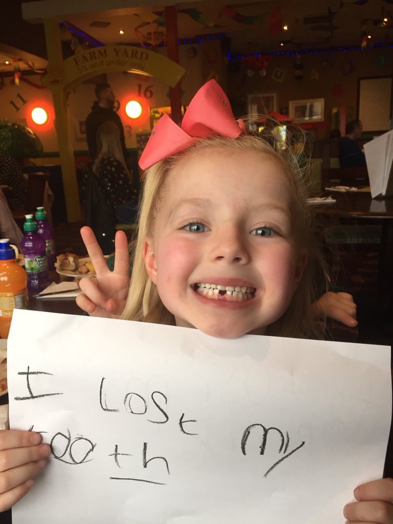 lauraogle85's tweet photo. @MissSteeleMCPA @MalvinsClosePA Lily wanted me to show you this! She wrote it all by her self 😃 https://t.co/PJLgi73RXS