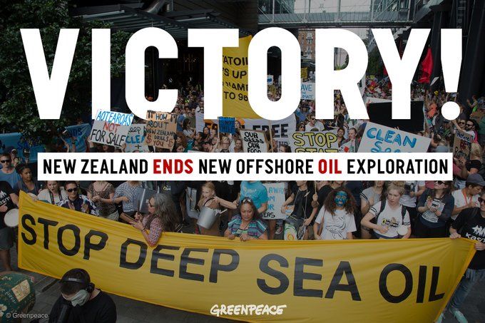 MikeHudema's tweet image. BAM! VICTORY!!! A historic win for the #climate, and the power of people as the New Zealand Government ends new offshore oil &amp;amp; gas exploration.

READ MORE: buff.ly/2JCRbrZ via @GreenpeaceNZ

#EndOil #PeopleVsOil #KeepItInTheGround #ClimateChange #StopKM