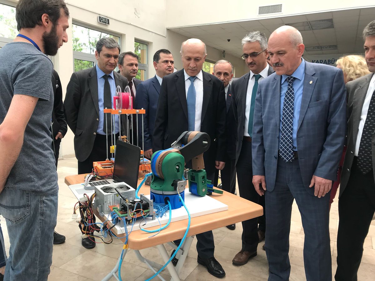 kbuiro's tweet photo. Serbest Kategori Yarışı Devam Ediyor...

Karabük Üniversitesi Kbuiro Tournamnt Karabük Üniversitesi Uluslararası Robot Yarışması #karabükrobotyarışları https://t.co/imKKqfoS6K