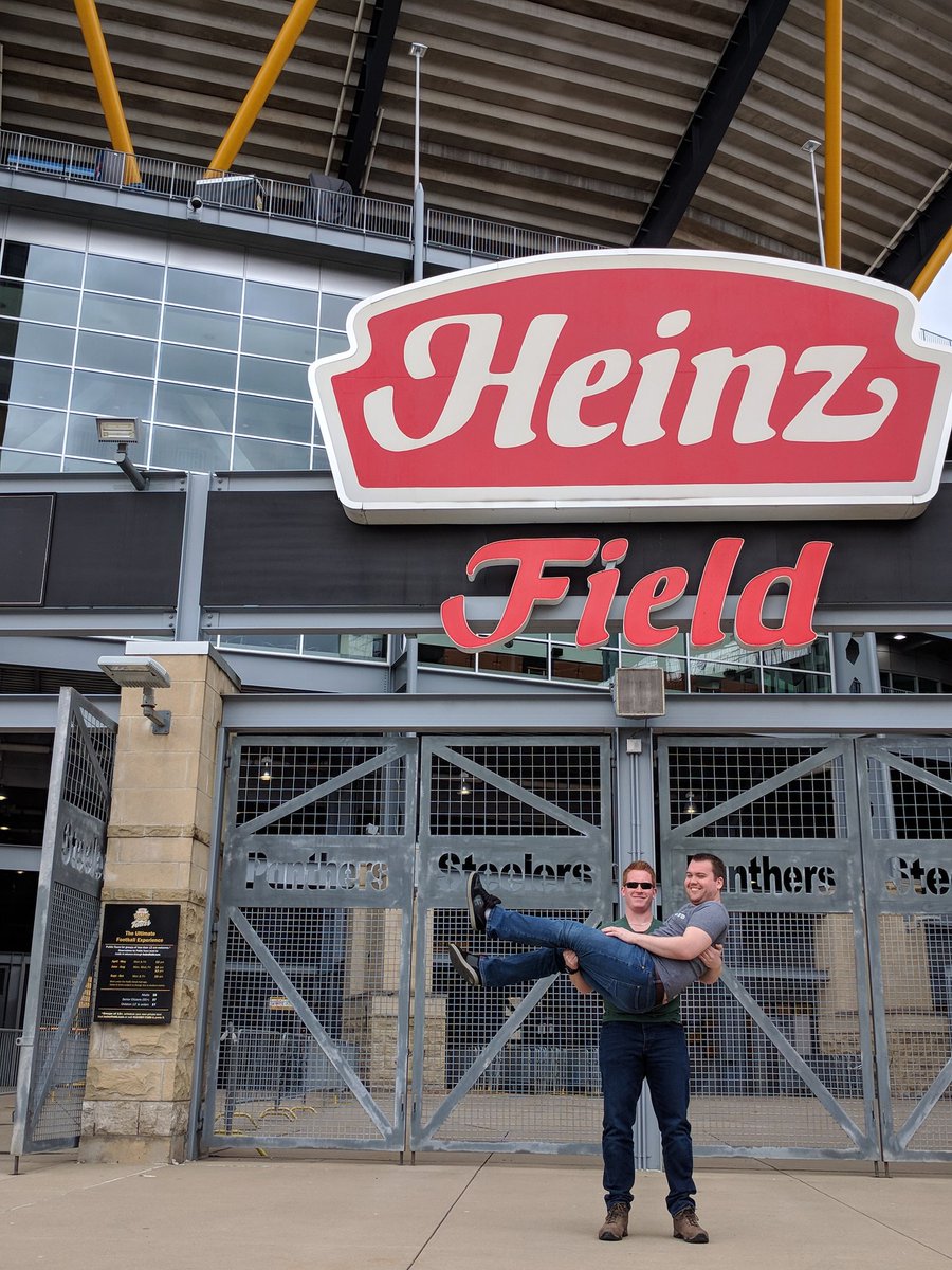 Matt_ITEZ's tweet photo. Today we made it to the steel city. The yellow steel is a great nod to the city's famous sporting teams. @heinzfield looks a daunting place to play! 
@IntoTheEndZone_ 
@steelers 
@UKSteelers 
@Steelersfans_UK 
#HereWeGo #Steelers https://t.co/nKGr0DSIQM