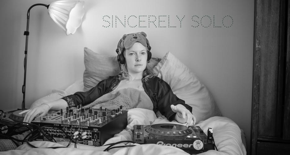 GBGFringe's tweet photo. Helena Engberg won last year's Gothenburg London exchange Award at #GBGfringe and she'll be taking her show Sincerely Solo to @WAFfringe next month!
Learn more about the show and buy tickets to support our act in London if you're in town in May 🙌🇸🇪
https://t.co/23m9J4FDmU https://t.co/vtwrAuq20r
