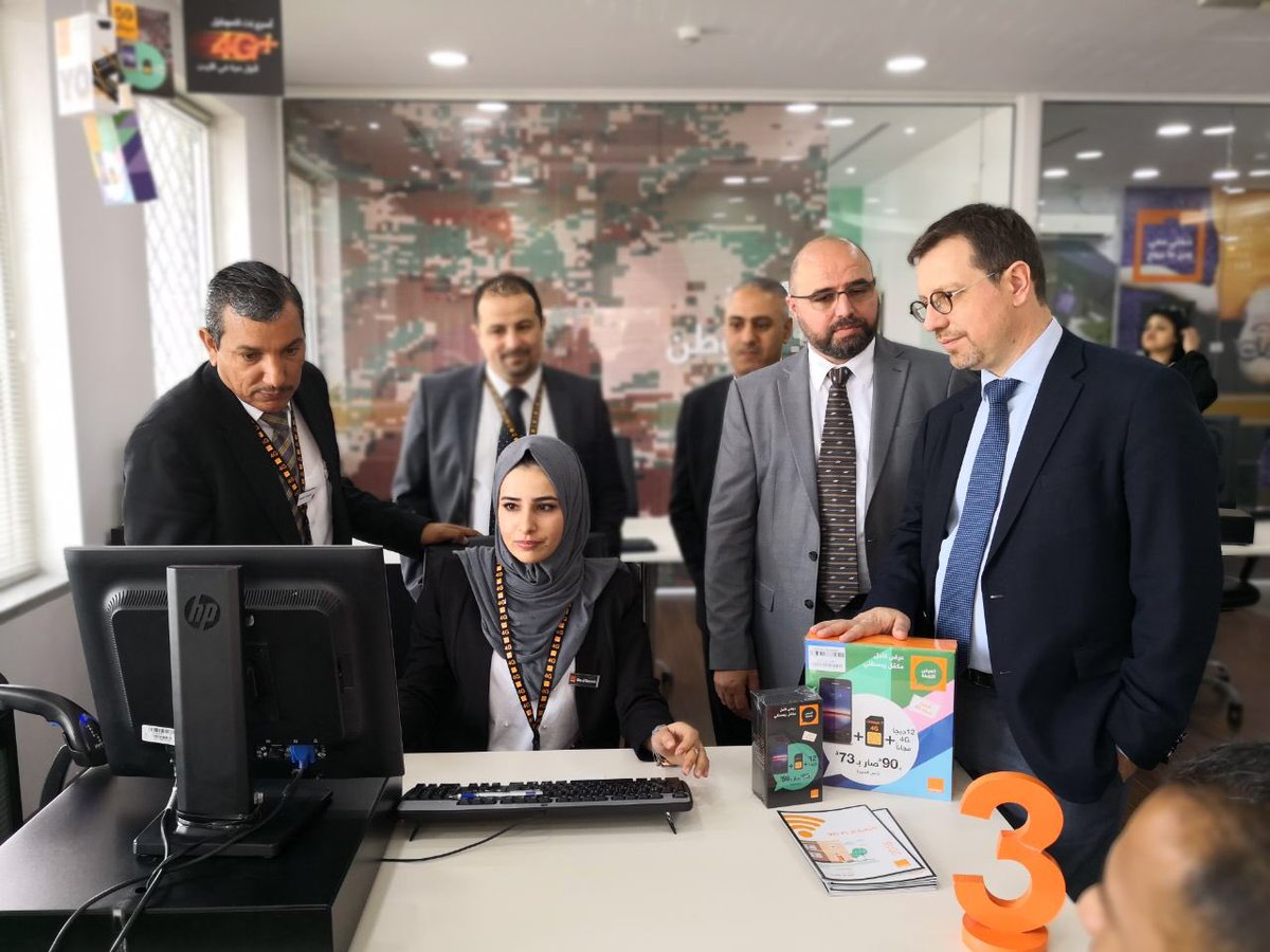 orangeJo's tweet photo. جزء من زيارة رئيسنا التنفيذي @jerome_henique لفرعنا بالعقبة اليوم، التقى خلالها بالموظفين وشكرهم على كل جهودهم. https://t.co/GCuNuWn2JI