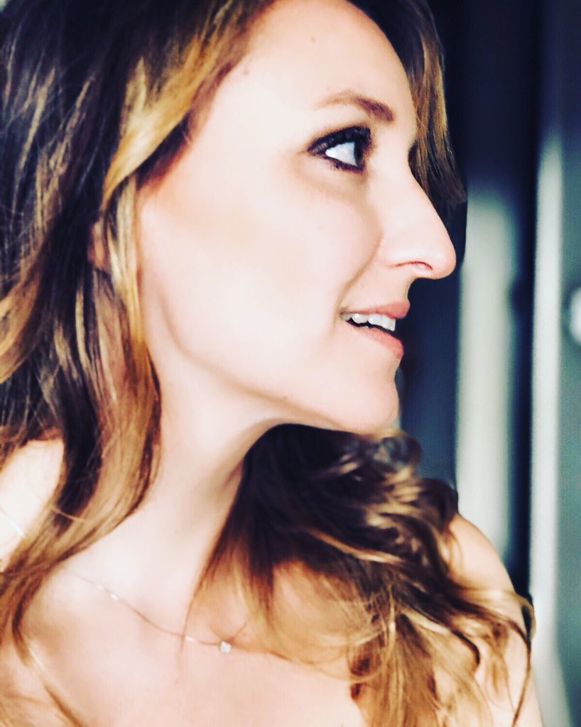 What an exciting journey - always working with incredible people in stunning places all around my favorite city #london 😍 #lucky #idoitforlove #alessandragrace #today #love #happy #work