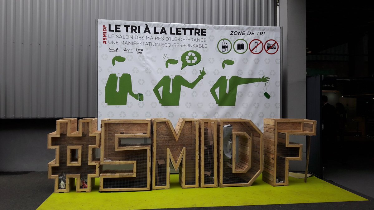 FRTPIDF's tweet photo. 1/2 : Fin du salon @AMIF_asso 2018 au #villagedubtp. Cette année encore nous aurons eu des échanges forts, riches et constructifs avec les maires, leurs représentants et les professionnels du secteur ! Merci à tous ! @FNTP_info @FFBatiment @GroupeSMA #scopbtp #SMIDF https://t.co/g7m2tM1czp
