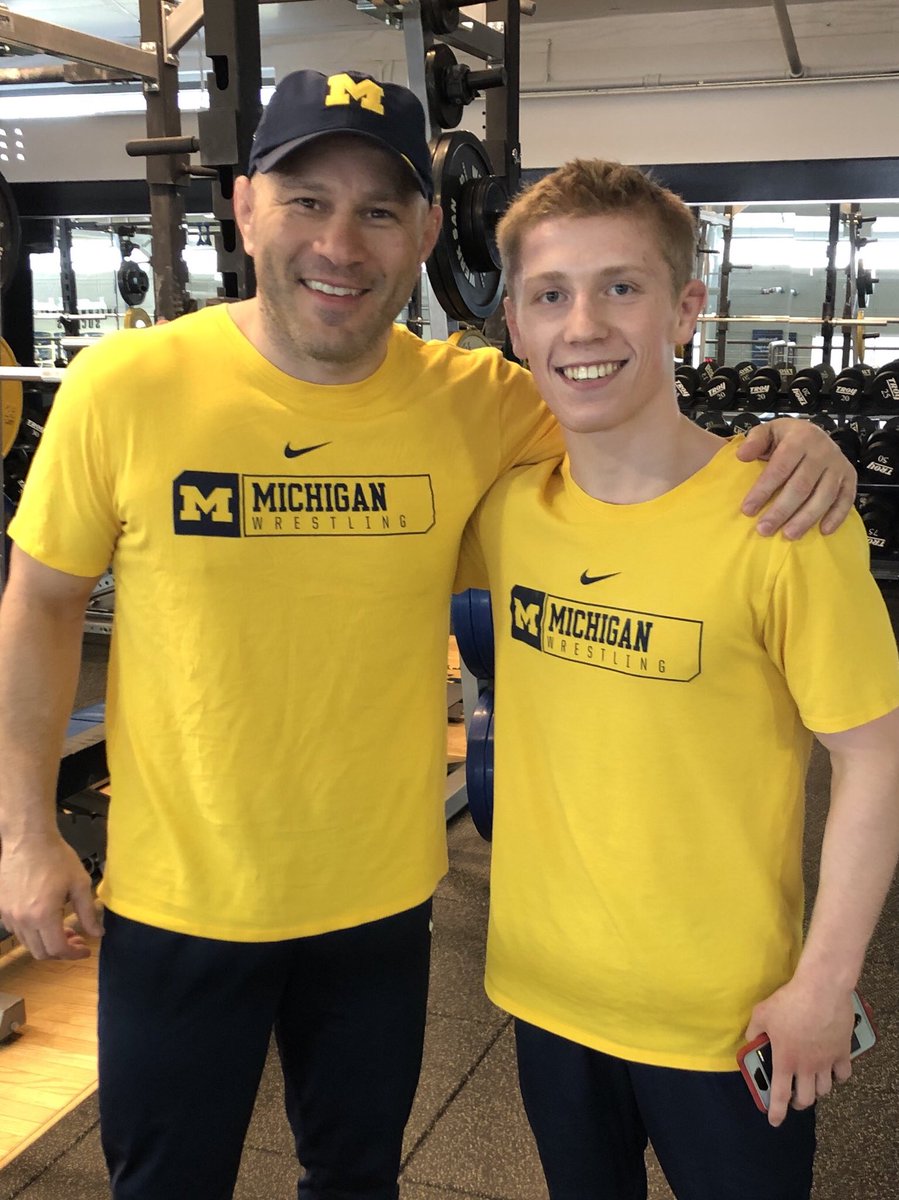 Well done <a href="/jack_medley/">🍏JACK</a> on earning and setting the new <a href="/umichwrestling/">Michigan Wrestling</a> push-up record at 300!  #GoBlue