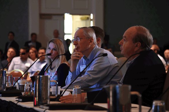 flventure's tweet image. Register NOW for the 2018 Early Stage Angel Capital Conference! This is your opportunity to reach the next level of expansion, through meaningful interaction &amp;amp; exposure to the angel investor community! #ES2018
flventure.org/2018-florida-e…