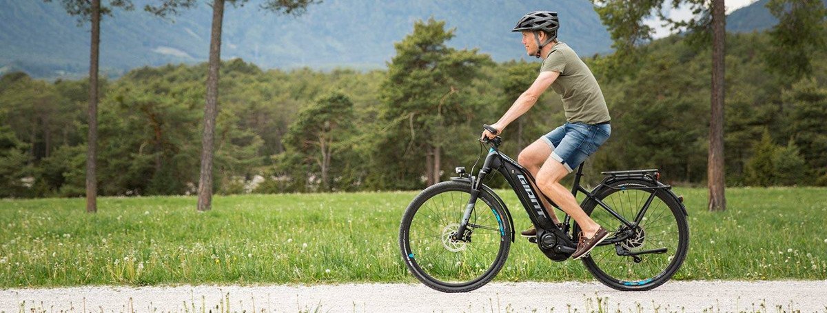 GiantShoreham's tweet photo. Great News! Demo Electric Bikes available to ride Saturday 21st and Sunday 22nd of April! Hybrids, Road and MTB models available!
Call 01273463579 or email info@giant-shoreham.co.uk to book your ride! 
Spoiler alert: a Big smile will appear on your face after riding one
@GiantUK https://t.co/jvAz02n0B1