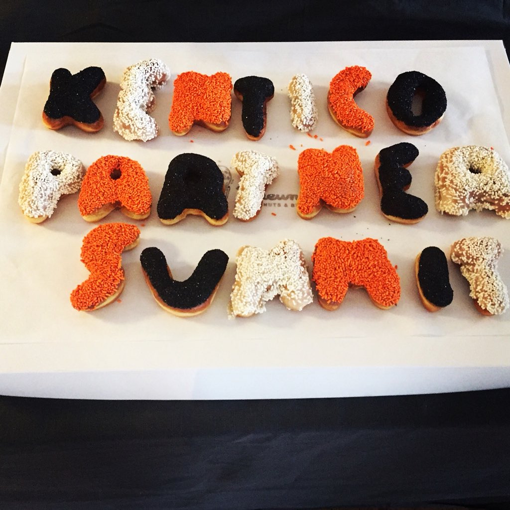 thundertech's tweet photo. Starting the #KenticoPartnerSummit with a breakfast for champions! (Or at least #marketers π) Thanks @ucommerce for sponsoring these amazing @Brewnuts donuts! https://t.co/4yQtI6dtAF