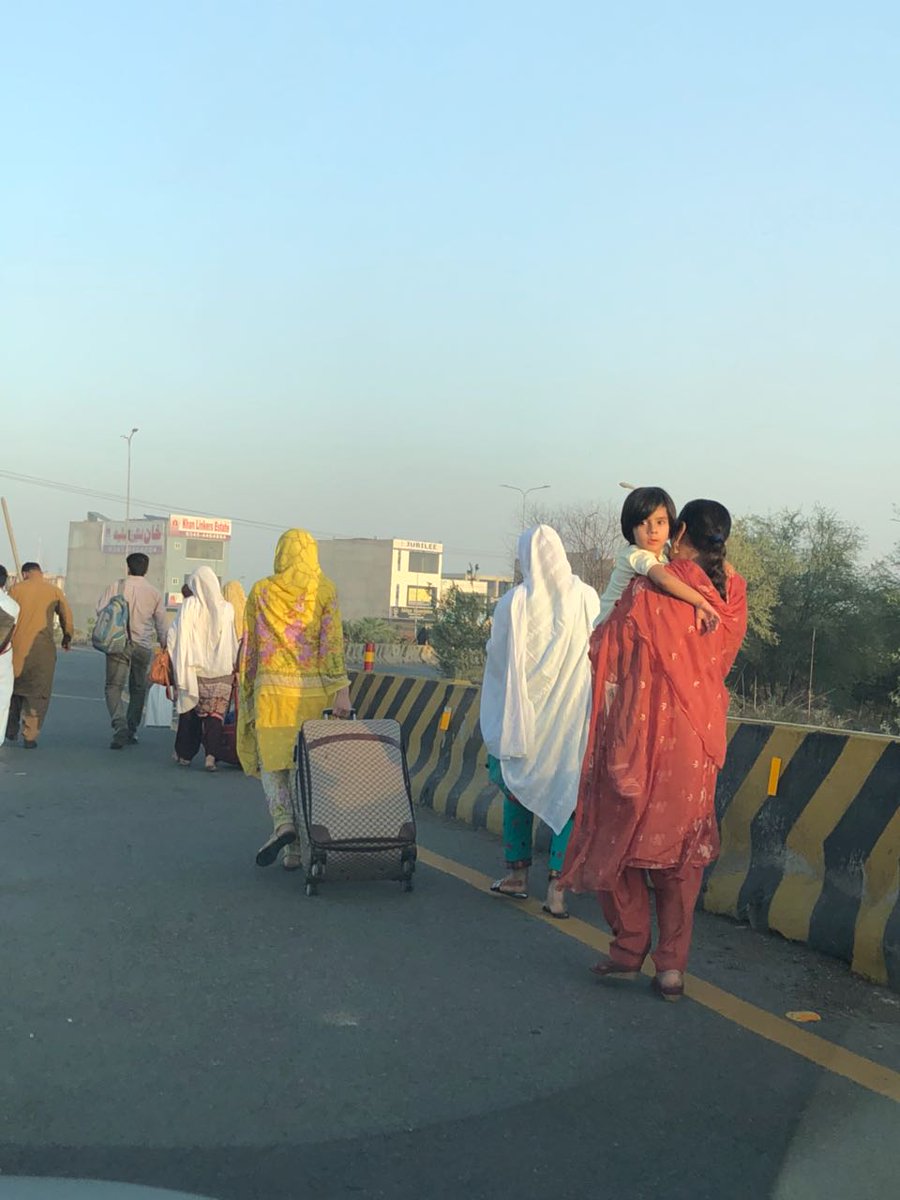 fahimmangal's tweet photo. Molvis are back on the Roads!  Blocking major roads and motorways in major cities. So far Lahore is the most affected city due blockage of main entry/exit. 
#TLYP #Protest https://t.co/NRbHQQbU3j