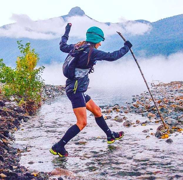 no_aflojes's tweet photo. Un #sueño no se hace #realidad a través de magia: conlleva sudor, determinacion y trabajo duro.
.
Ph. #DiegoConstantini
#NoAf #NoAflojes #PatagoniaRun #Jueves #Motivacional #Run #Running #Runners #Trail #TrailRun #Mountain #MochilaENoAf #PolainasNoAf https://t.co/OaXOkFMvIR https://t.co/Wrd8lQLOq5