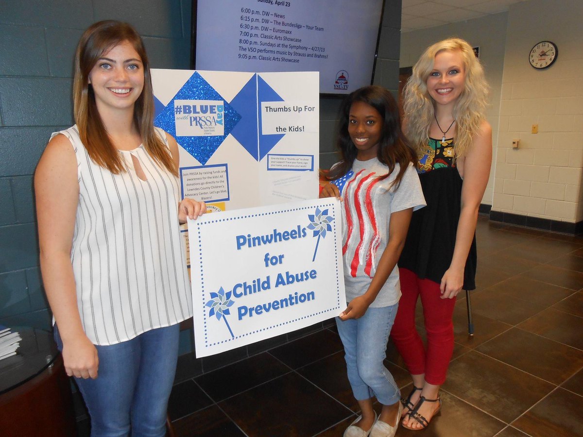 valdostastate's tweet photo. PRSSA will be collecting donations for the Children's Advocacy Center TODAY from 10:30AM– 3:30PM outside of West Hall!
Cash, Venmo (VstatePRSSA), and Cash App ($VSTATEPRSSA) will be accepted. Thank you in advance for your support! #BlueDayWithPRSSA #VState https://t.co/uErxcMOqHN