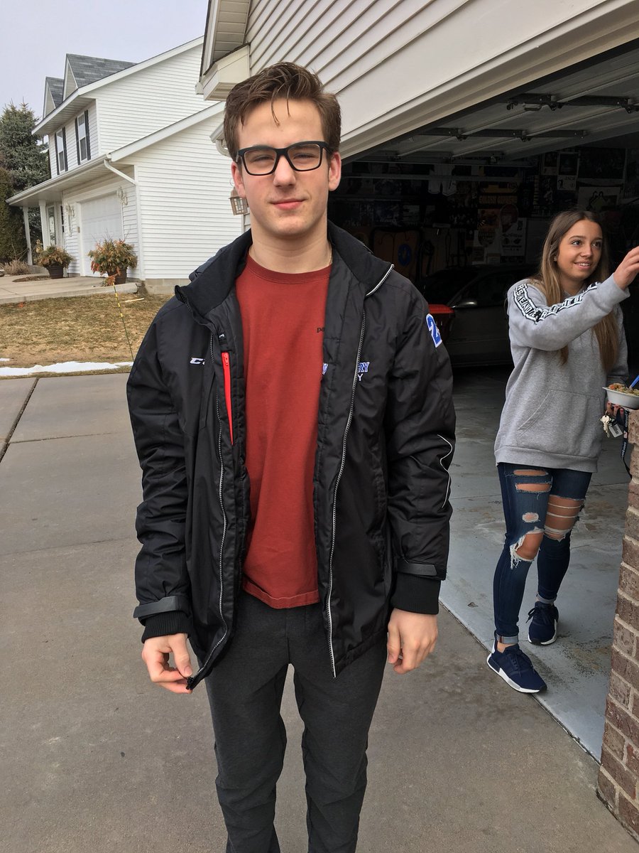 tpg_tm's tweet photo. This ones for Barden, Madi Kiel and Zach Lanz down by Casey Simon @WoodburyNerf https://t.co/AGUWzeEbOq