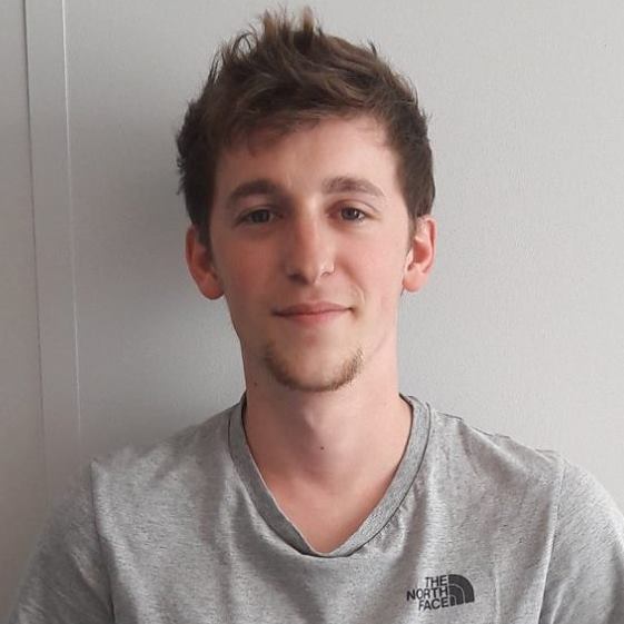 salonblogueurs's tweet photo. * INTERVENANT #WAT18 *
Chargé Webmarketing chez @Air_Indemnite Arthur est en charge de la partie acquisition et vous présentera la conférence "Vol annulé, retardé ou surbooké : quels sont vos droits ?"
#WATChallenge #AveyronEmotion
https://t.co/kPVX9jLWeY https://t.co/cqVHdRke78