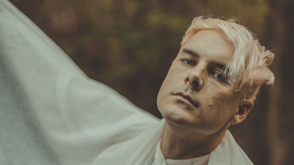 ABconcerts's tweet image. TUE 01.05.18 | @sunodeko | Experimental pop poet |  bit.ly/SundekoENG | #ABconcerts