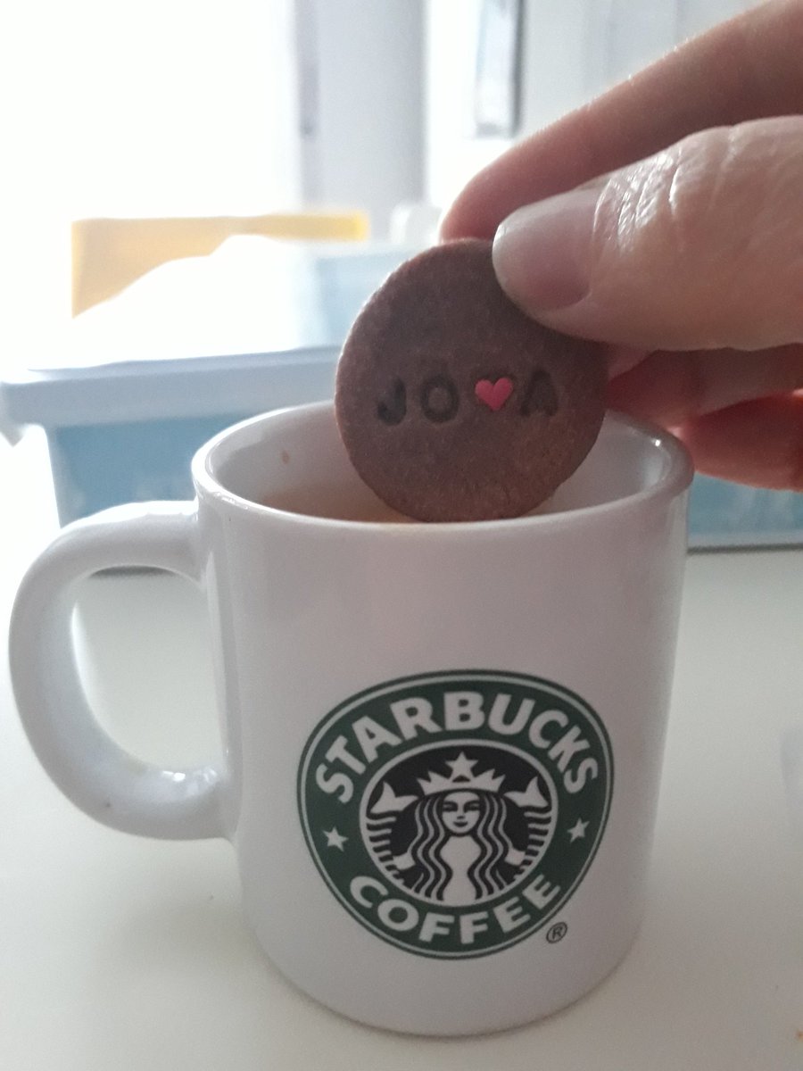 Semmyeah's tweet photo. una pausa che #jova @lorenzojova #dayoff #ilmondodisemmyperte https://t.co/IBtEvoYL0b