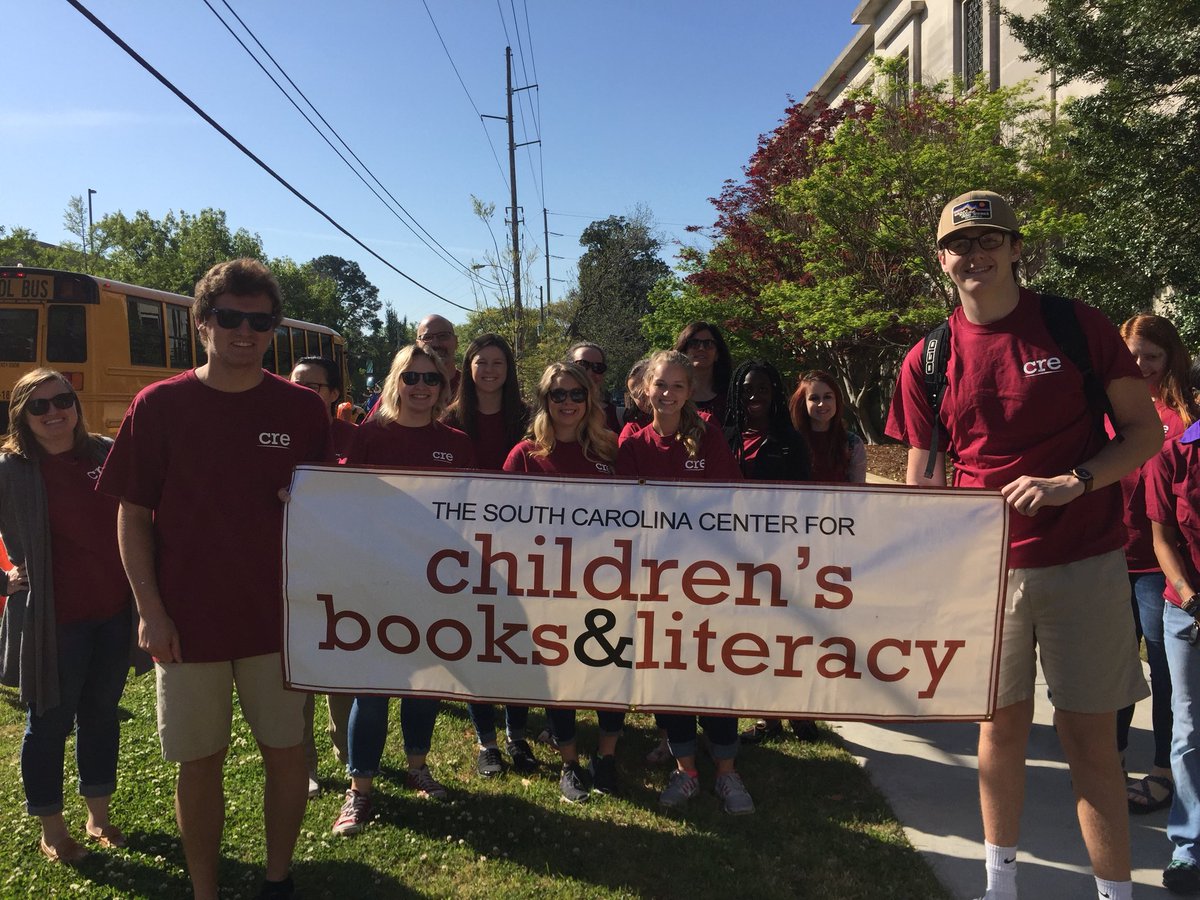 UofSC_CIC's tweet photo. It’s #SCReadIn time! @scstatelibrary @SCCCBL @CockyReads https://t.co/Pn7cQLzBjP