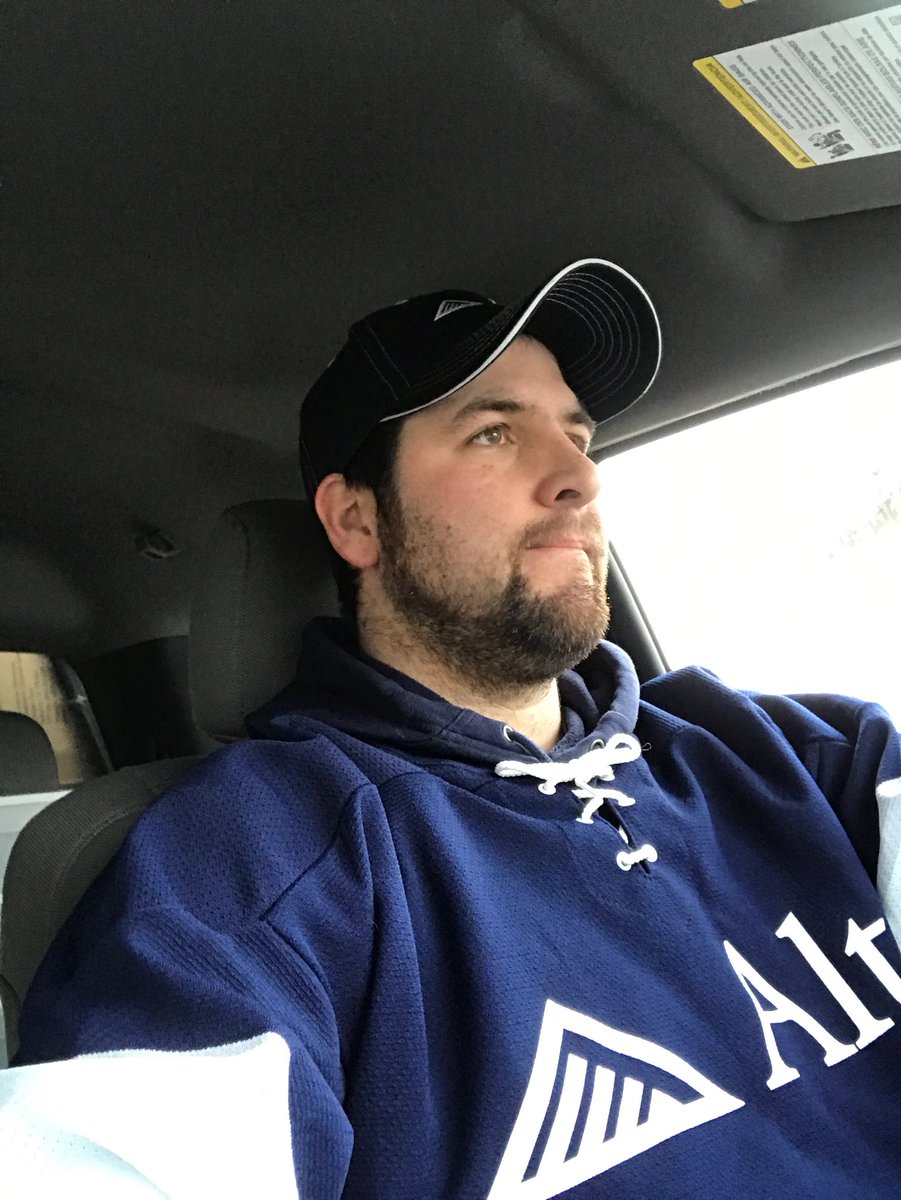 In honour of the #HumboldtStrong and our provincial neighbours #JerseyForHumboldt #PrayForHumboldt #AltaCanada