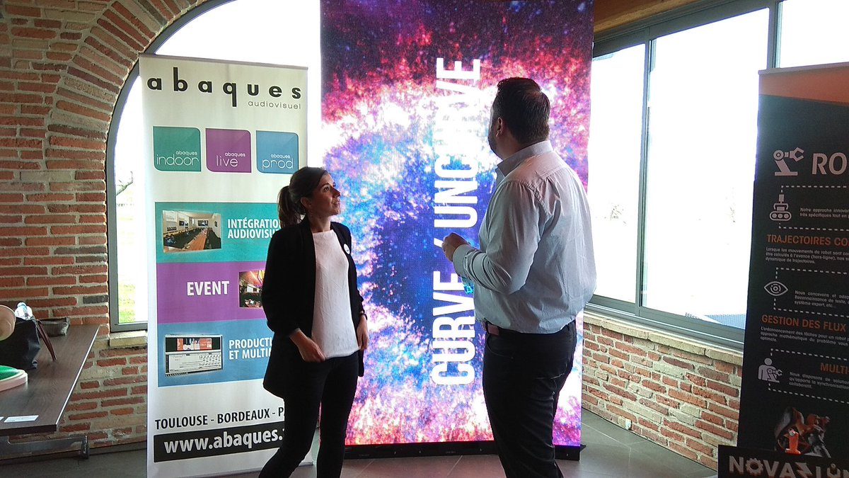CamilleBuy's tweet image. Avec Leslie,  ça parle #audiovisuel et #murled sur le stand d'@abaquesav de #LaGrandeTribune du @MEDEF31