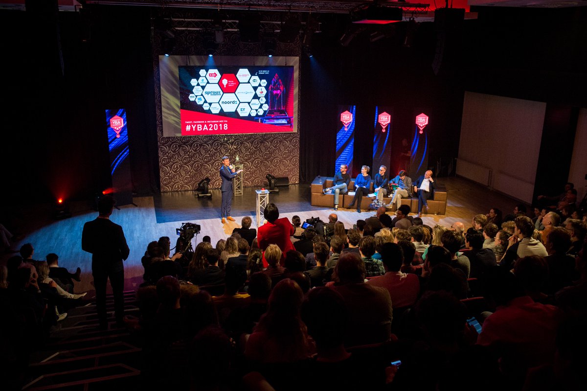 TEDxFryslan's tweet photo. Volgende week dinsdag 17 april is de halve finale van de Young Business Awward te Leeuwarden. Daar pitchen startups naar de titel van de beste startup van Nederland. Wees welkom! Meld je hier voor de YBA aan: https://t.co/6gbnwrmtC5 https://t.co/wyitcsL6B1