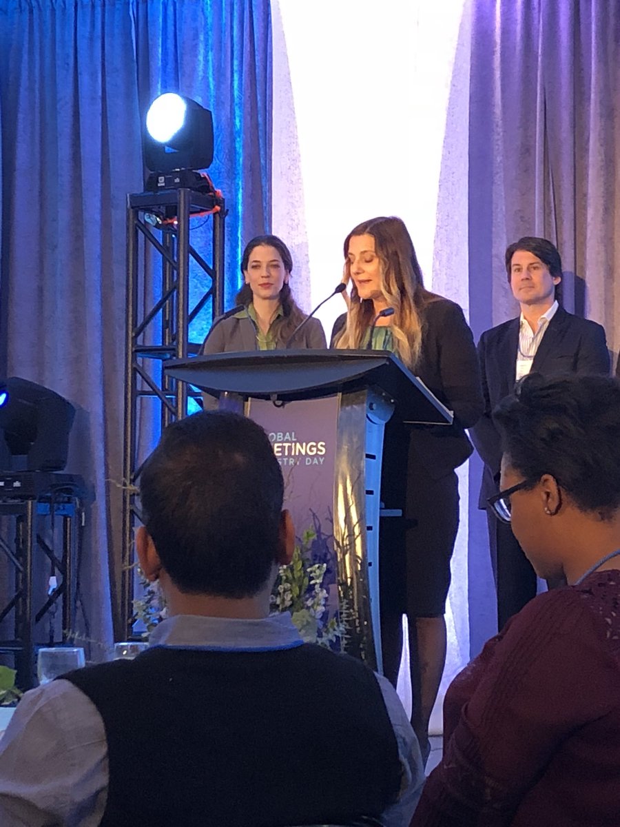 Our eloquent <a href="/mpiedmonton/">MPI Greater Edmonton</a> leader <a href="/arleneschilke/">Arlene Schilke  🇨🇦 CMP, DES</a> kicking off with a warm welcome to attendees of #GMIDyeg this morning!