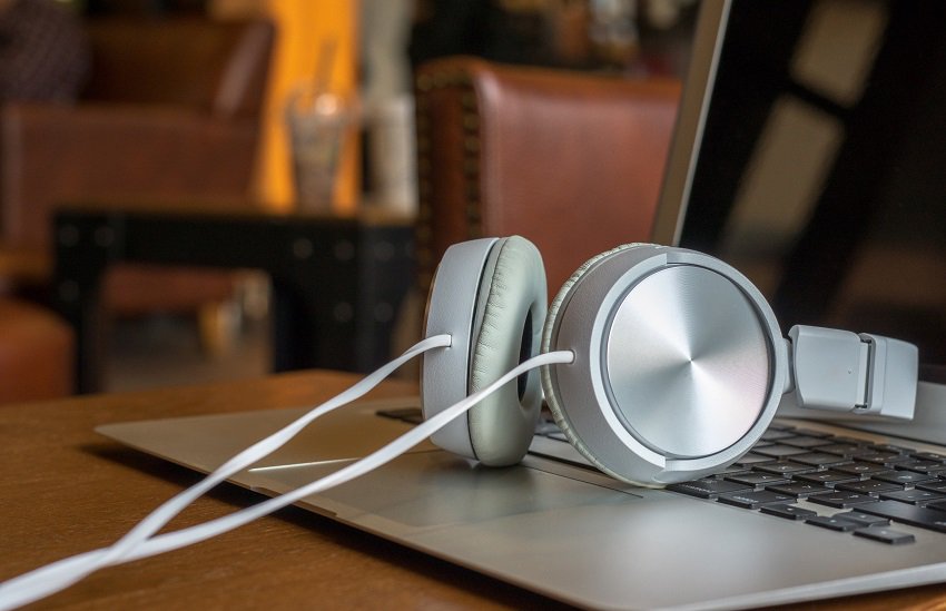 unsignedguide's tweet image. Want to create an effective band website. Some great tips here in this blog from @musicglue ...  bit.ly/2GU4XJ9