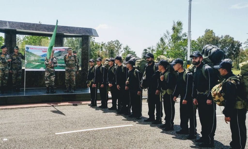 adgpi's tweet photo. A 12 day “Trans - Dhauladhar Trekking  cum Cycling Expedition" by The Thanpir Warriors of Dah Division was flagged off on 12 Apr 2018 from Palampur by GOC Dah Div. Expedition is aimed to motivate the local youth to join armed forces.@PIB_India @DefenceMinIndia https://t.co/rtlWNqQdoJ