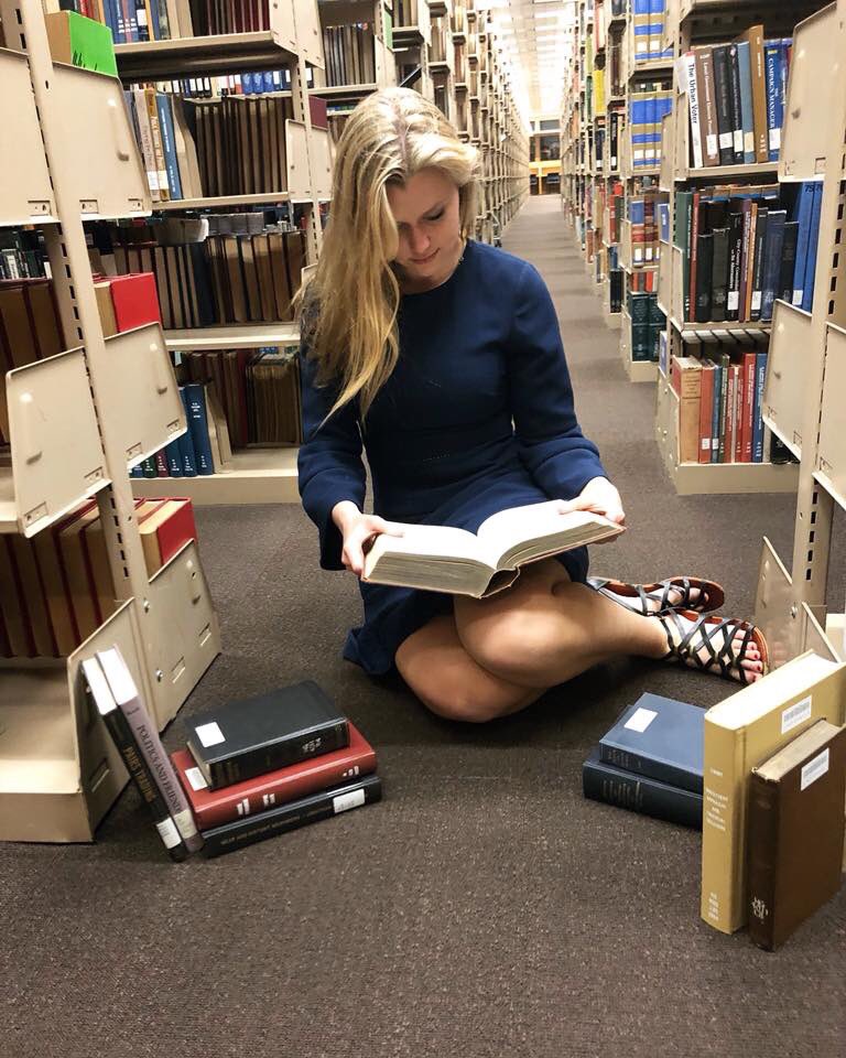 Having trouble affording textbooks? JAB advocates for Vol-Shop gift cards for qualifying students so that every Vol can afford the textbooks they need to succeed! sga.utk.edu/elections/