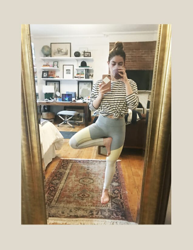 repeller's tweet photo. Transforming into a super healthy up-early person is hard but tiny steps like a morning dose of @superelixir is easy #superelixir #MRPartner https://t.co/d4XxQx9o7x https://t.co/9rnW6p5Pqh