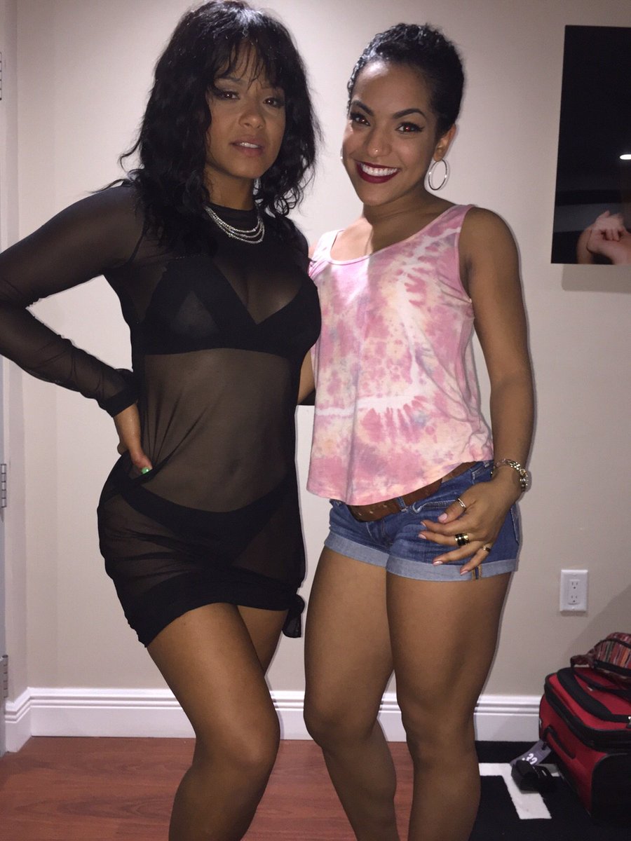 TaeTalent's tweet photo. Loving this #BehindTheScenes shots of our #Talent @jojosmilesalot with @christinamilian #OnSet of her #MusicVideo ❤️🎥 #MiamiMecca #MiamiTalent #MiamiDancers #Booked #MusicVideo https://t.co/JelbetTr1k