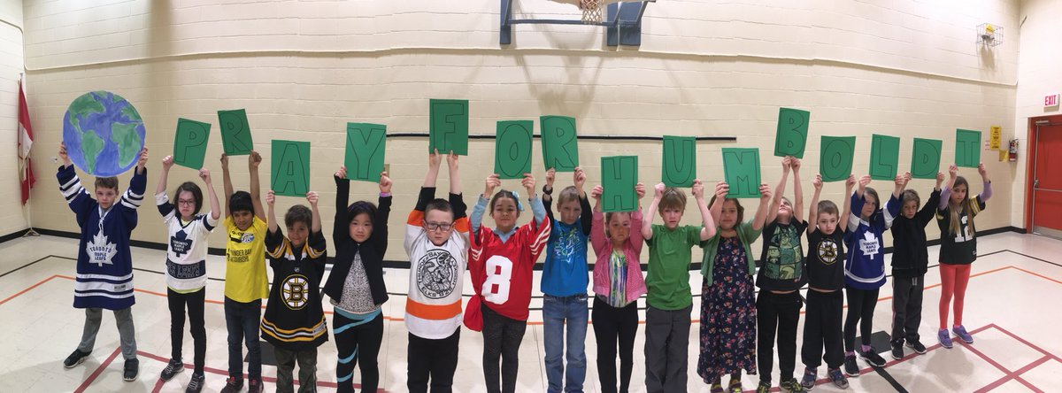 MrsKLester's tweet photo. Today we join together and wear  our jerseys in support of the Humboldt Broncos. Sixteen hockey sticks in remembrance of the 16 lives lost.
#JerseyForHumboldt #PrayForHumboldt @tbc_schools @ThunderBayOECTA https://t.co/10l9YjQ22g