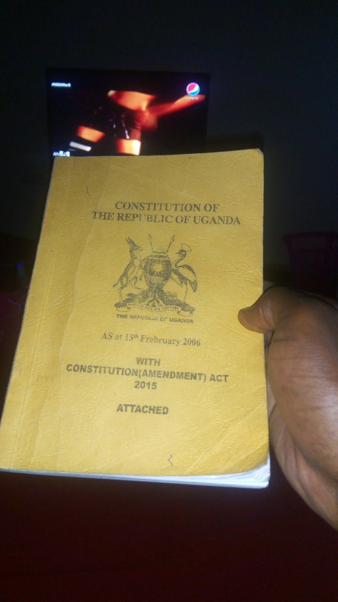 #AgeLimitPetition After seeing my Area Mp AG Hon Rukutana sweating plasma in court defending life presidency, I av decided to read constitution atleast thrice a week to save myself from embarrassment in future #NBSUpdates #Constitutional @ccgea1 @HRCUG @AAssimwe @LSALeaders