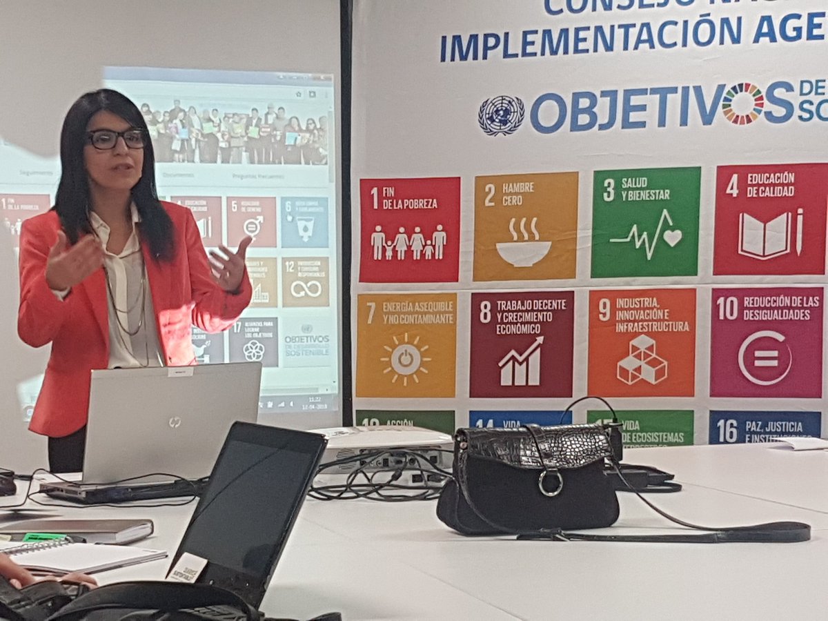 La subsecretaria de Evalaucion Social <a href="/_alecandia/">Alejandra Candia Díaz</a> nos explica los principales desafíos del Consejo Nacional Implementación Agenda 2030 <a href="/ODSChile/">#ODSChile</a>