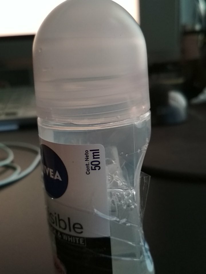 patriciasferr's tweet image. Chateada; perdi metade do meu desodorante @NIVEABRASIL que eu comprei ONTEM, vazou não sei como! 
#prejuizo #naogostei #invisable