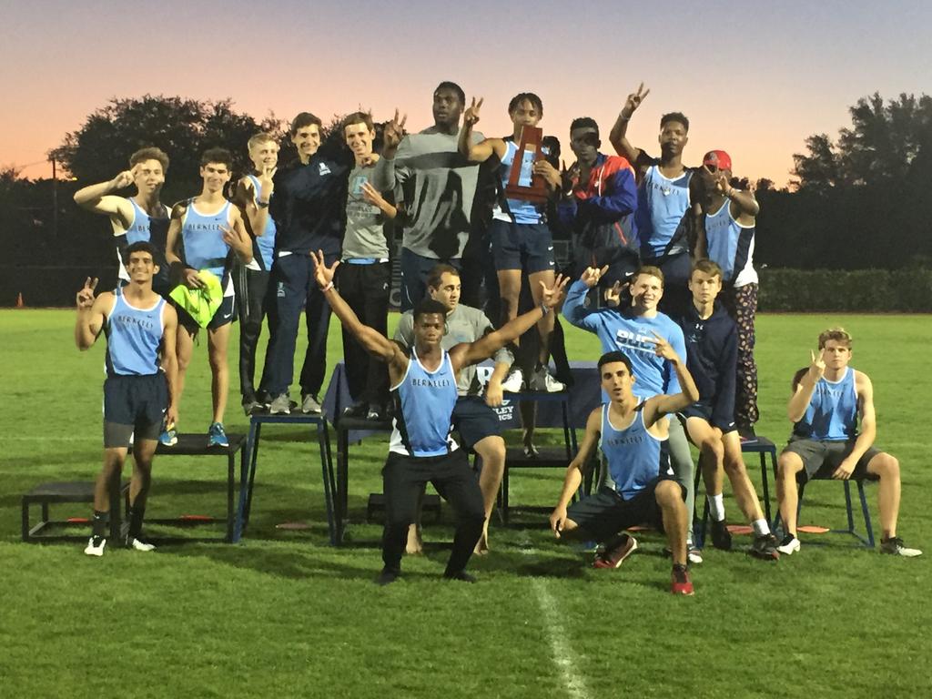 Erik Lipham tweet media