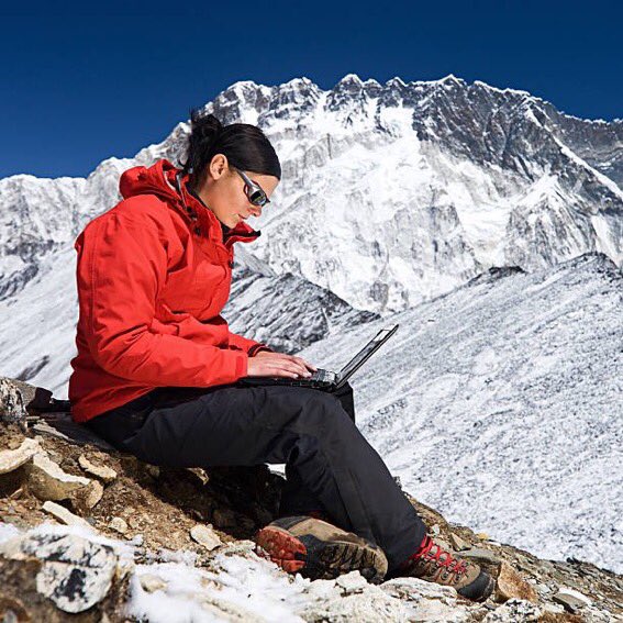 cadewesttt's tweet image. me looking for #staartest memes