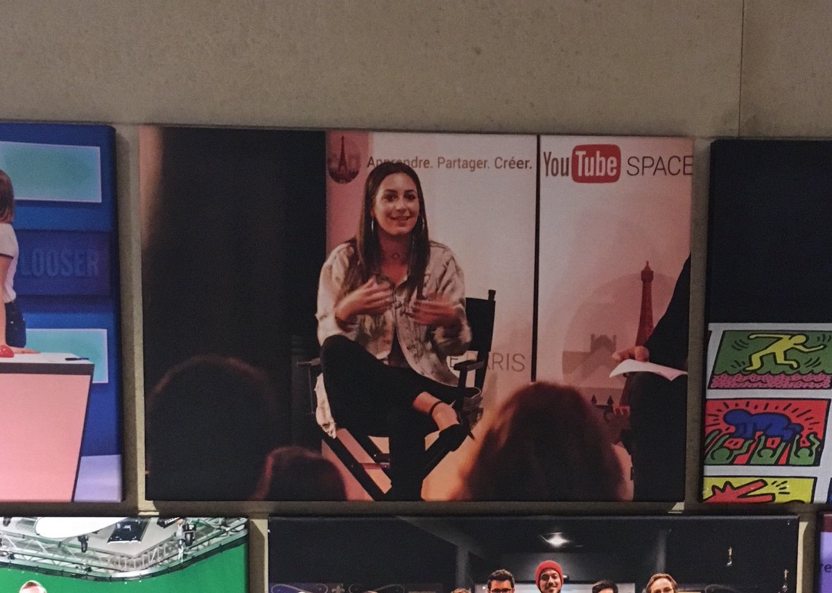 Eliquitweet's tweet photo. Quand tu te promènes dans les locaux de Google/YouTube et que tu tombes sur la jolie @Horia 😍 #ouiiiiiii https://t.co/JqrQMX7wN3