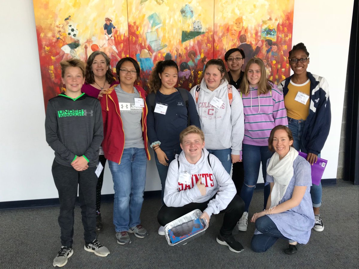 msphilipart's tweet photo. Congressional School represented at the Student Festival of the Arts #colts1939 #vais #vaarted #k12artchat #artlightglobal https://t.co/fRkFEgezS4